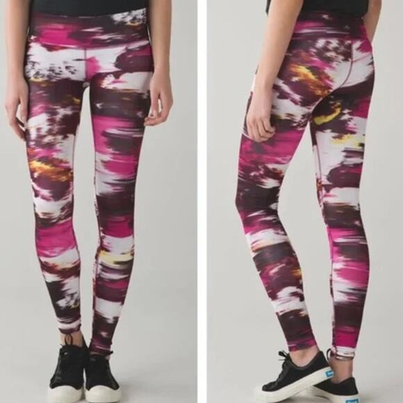 Lululemon Wunder Under III Full-On Luxtreme Medium Rise Workout Leggings Berry 6 - Picture 1 of 8